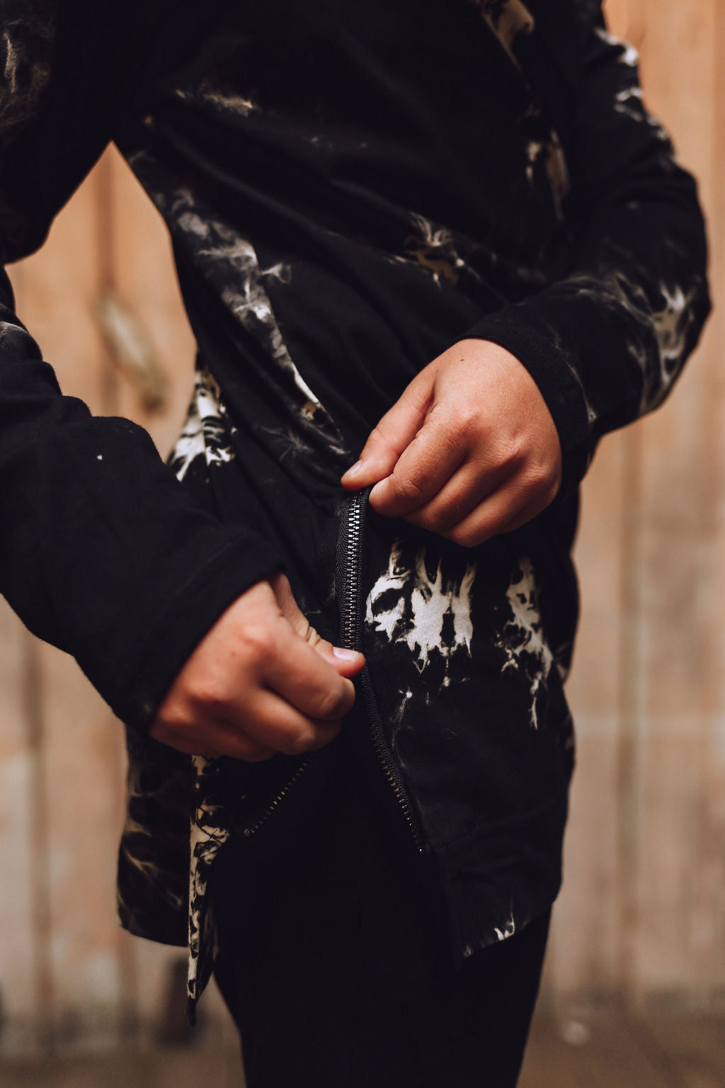 Longsleeve Tall Tee - Acid Wash