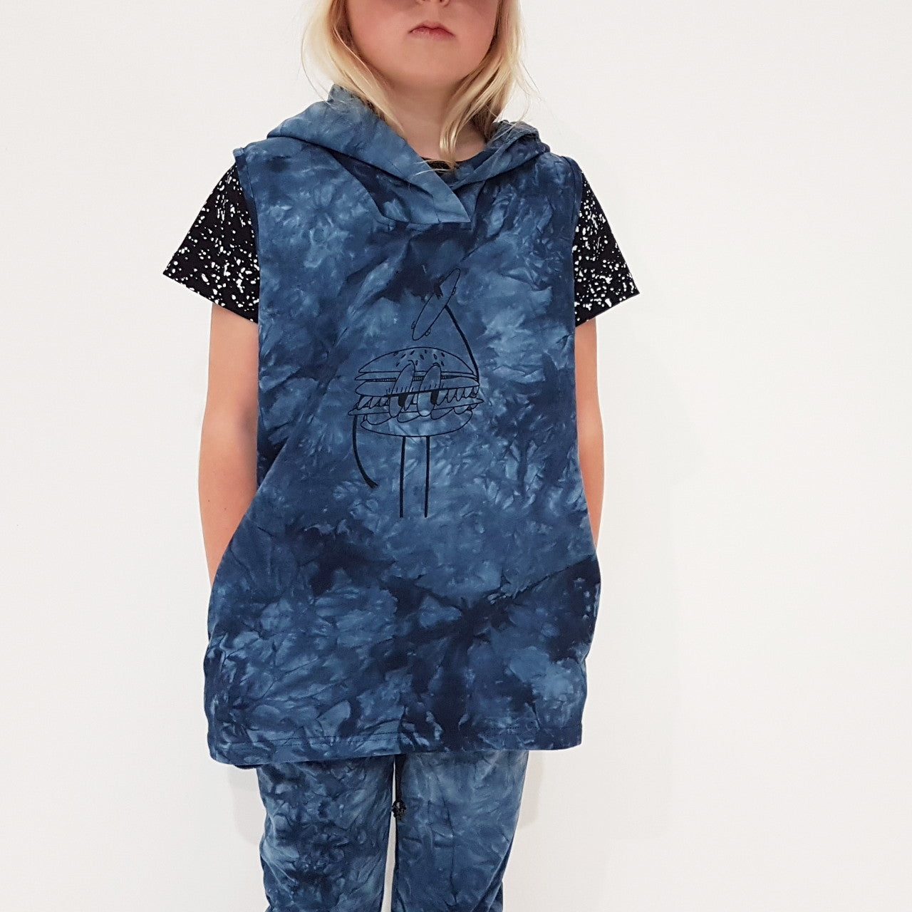 Sleeveless Hoodie - Hamburger Tie Dye